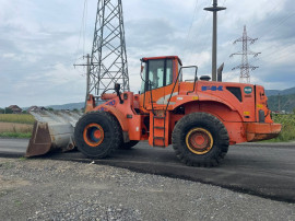 Incarcator frontal Fiat Kobelco W270
